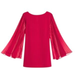 CHICO’S Red Pleated-Sleeve Top Size 0Petite